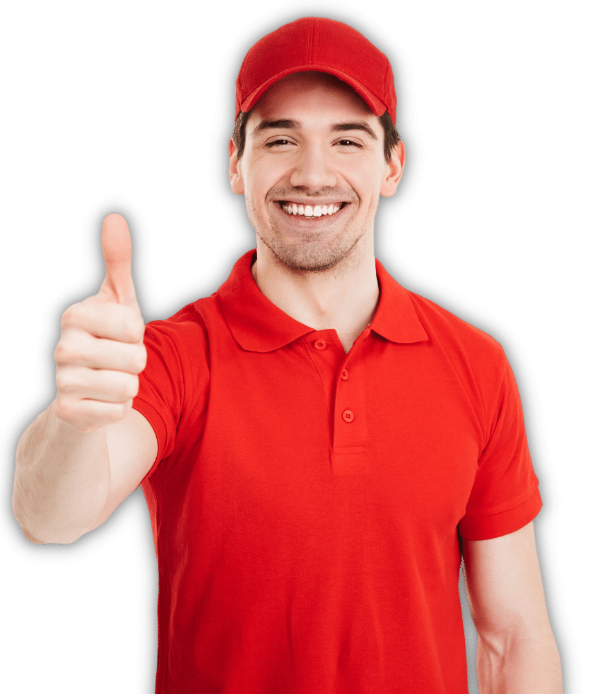 Operaio vestito di rosso che fa il pollice in su